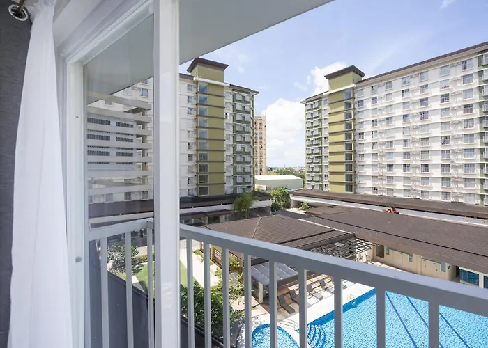 Apartment Unit Near Sm And Ayala With Pool, Gym, Balcony And Fast Wifi Mandaue City